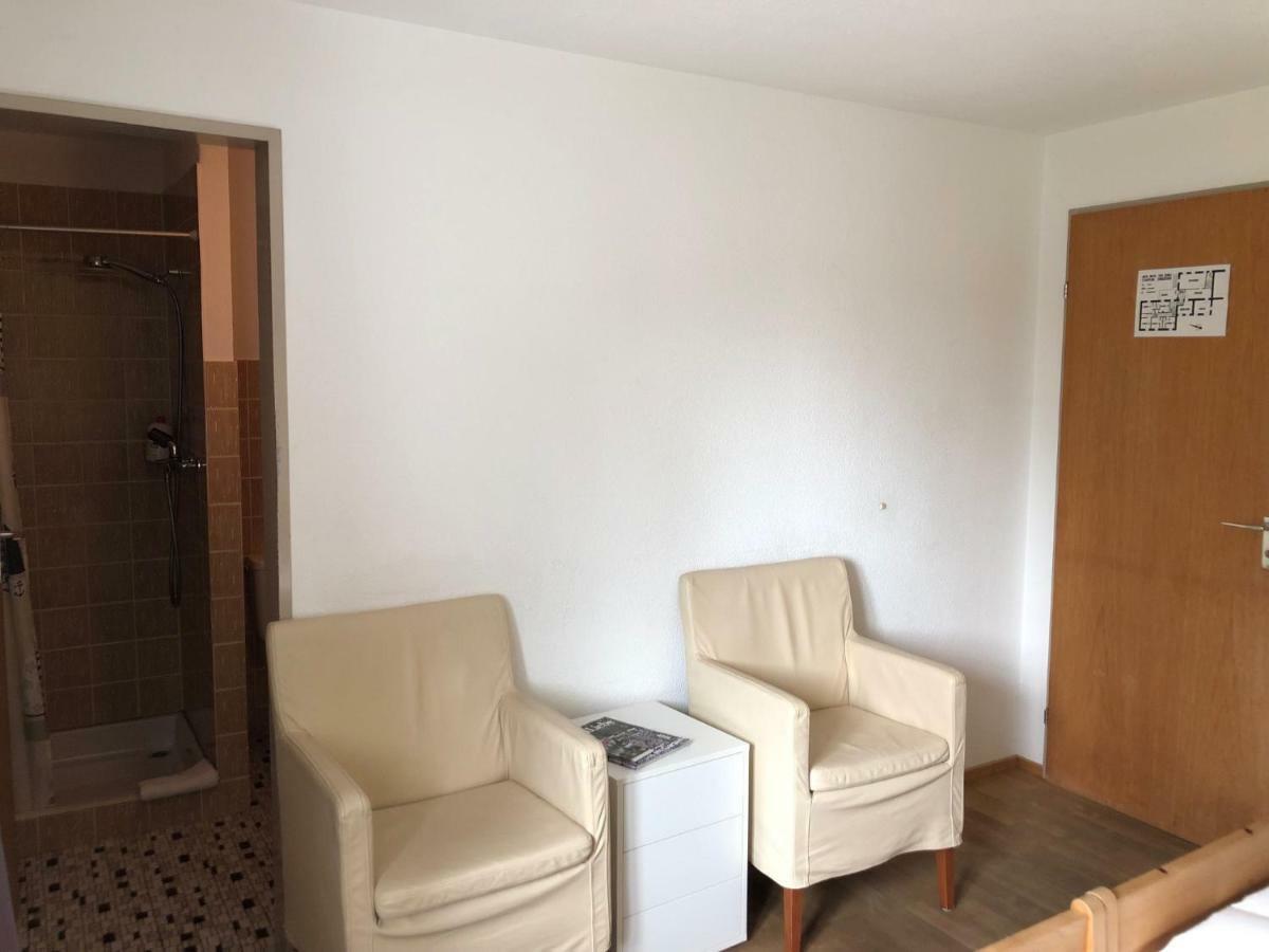 Hotel Adler Garni زيرنيز المظهر الخارجي الصورة